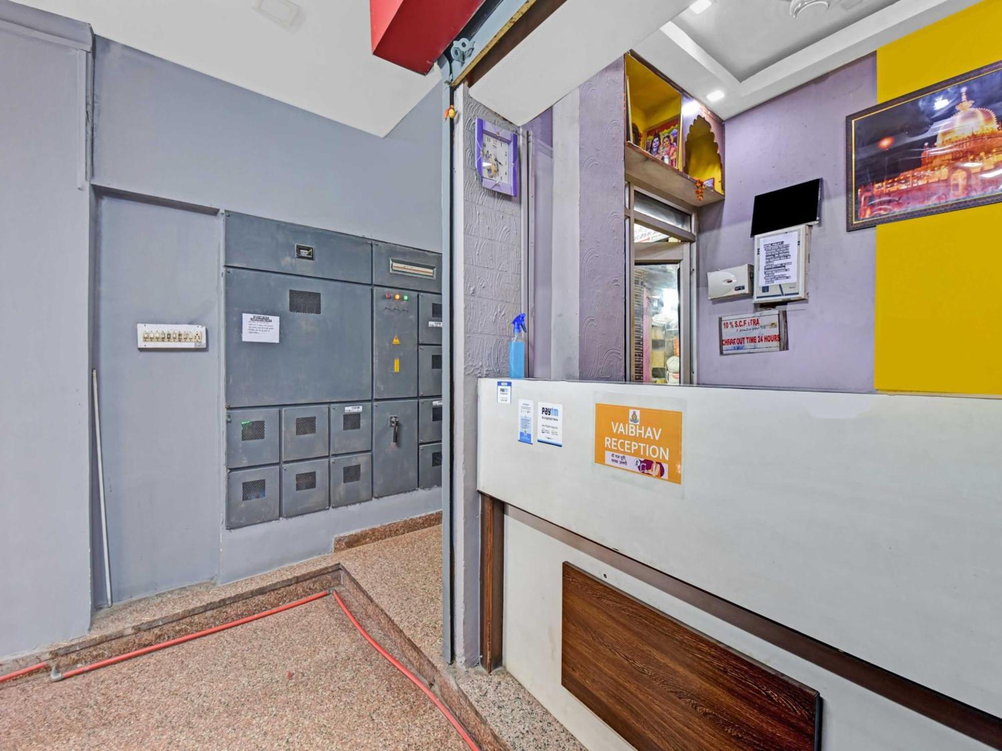 Oyo 85212 Hotel Vaibhav Ajmer Eksteriør bilde
